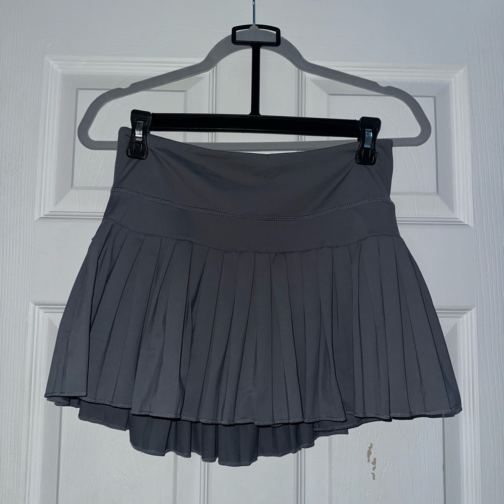 SOLD⚠️⚠️  Gray Gold Hinge Skirt